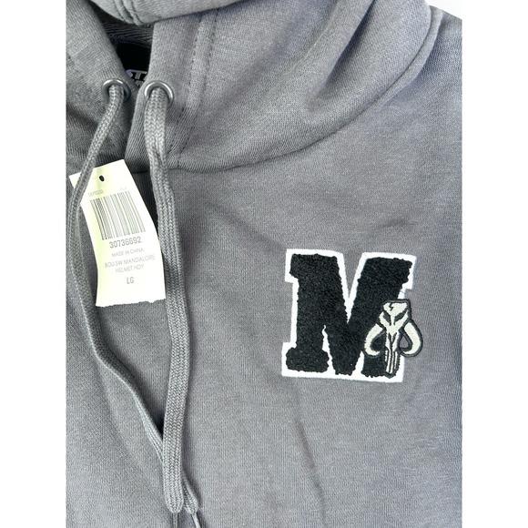 Star Wars Mandalorian Women's L Her Universe Hoodie NEW With Tags - Picture 3 of 14